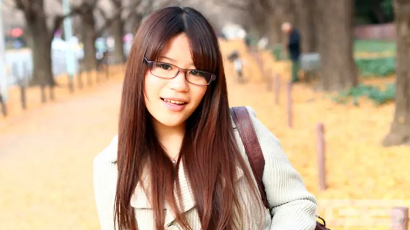 メガネナカノジョ 鞠子