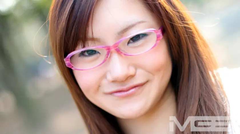 メガネナカノジョ 美波