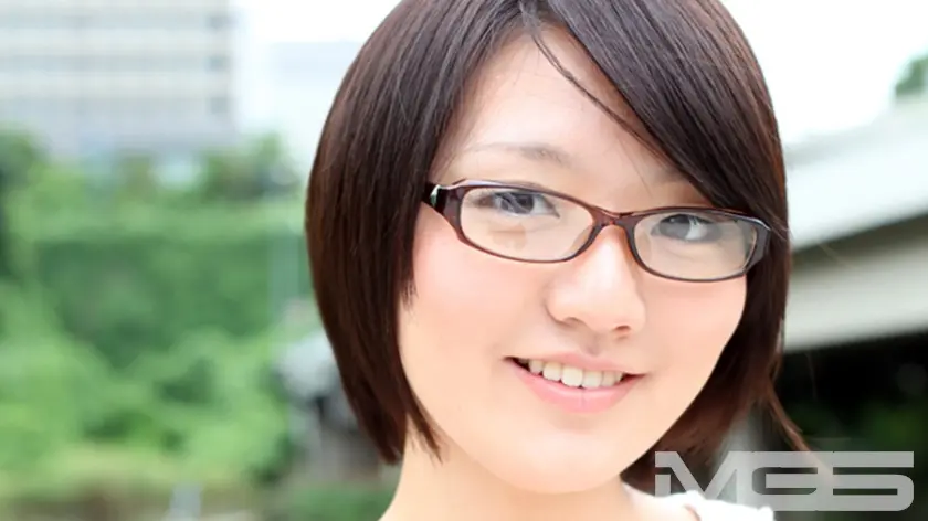 メガネナカノジョ さやか