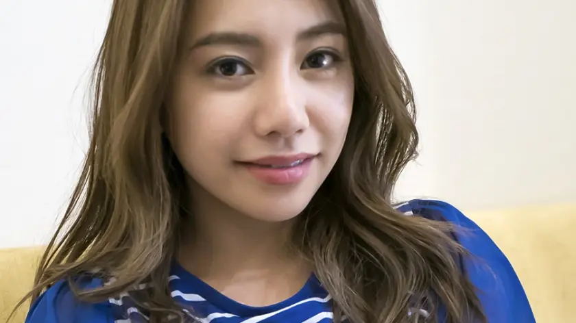 メイちゃんに素股！「あ！ちょっと待って！入ってる！あ～んダメ！」スタイル抜群のおっぱいですから挿入せずにはいられません！おまけに[かなえちゃんの素股]も収録。