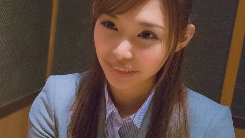 中年好きのなおさん 仕事帰りにナンパされ何と好みの中年男性とホテルで欲求解消中出しまでおねだり